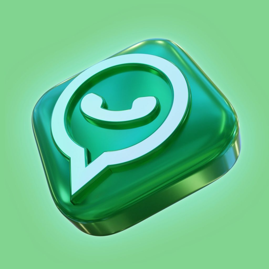 Perbandingan WhatsApp Business App dan WhatsApp Business API untuk bisnis